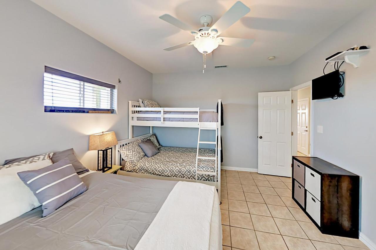 Gulf Breezes & Dune Dreams Port Aransas Exterior photo